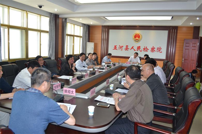 ���˴�ί������������ؿ�չ��Ժ�����Ժ�˲Ŷ��齨���������