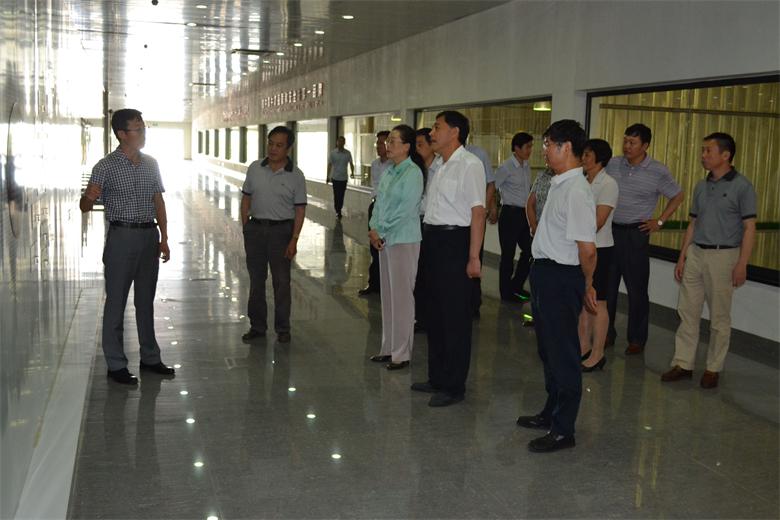 ʡ�˴�ί�ḱ��������ƽ�����ص����ִ���ҵ��ˮ��ҵ��չ���