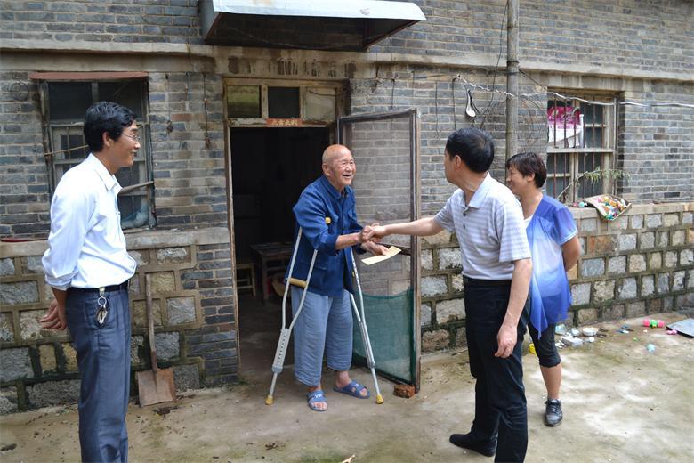 ���˴�ί�ᵳ�鿴��ο�������ϵ�Ա